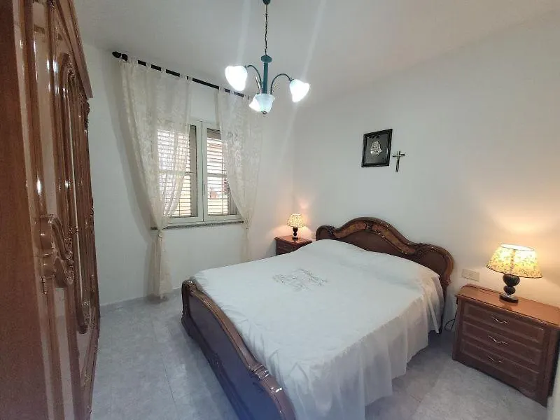 Appartamento Da Caterina La Caletta Apartment